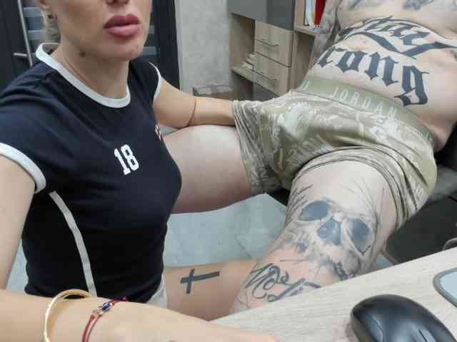 tattoo-couple webcam