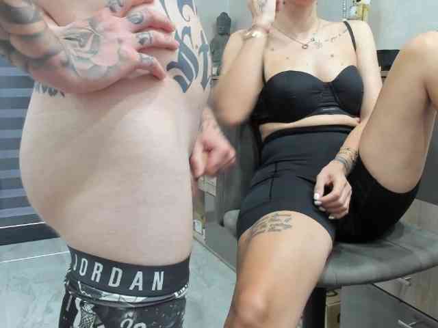 tattoo-couple webcam