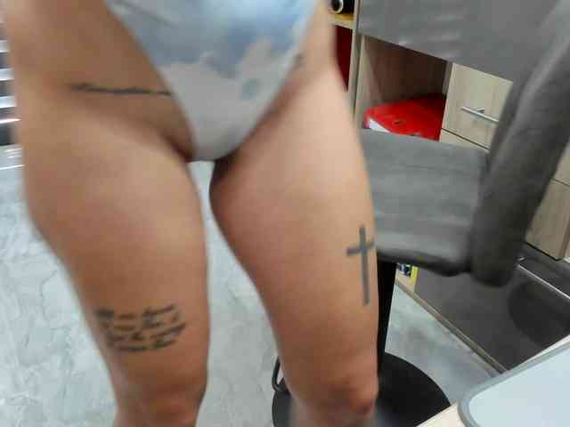 tattoo-couple webcam