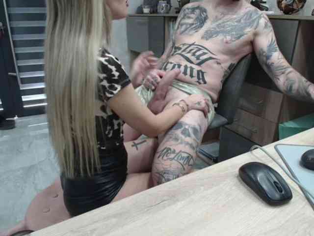 tattoo-couple webcam