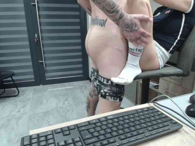 tattoo-couple webcam