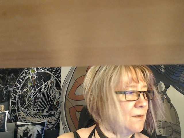 le modèle 90dTitten est en webcam porno dans un show sur le site bongacams, il possède les tags suivants: White/Caucasian,Blonde,Shaved