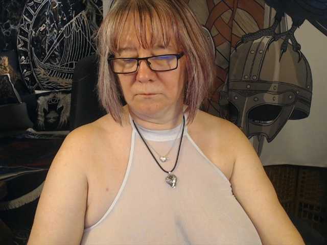 90dTitten live cam preview
