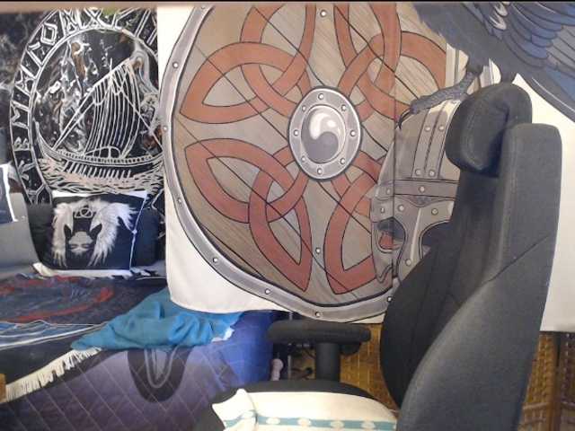90dTitten live cam on BongaCams