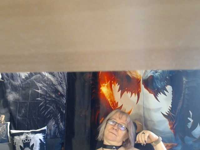 90dTitten live cam on BongaCams