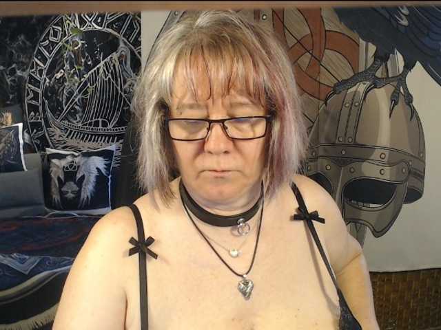 90dtitten live sex show