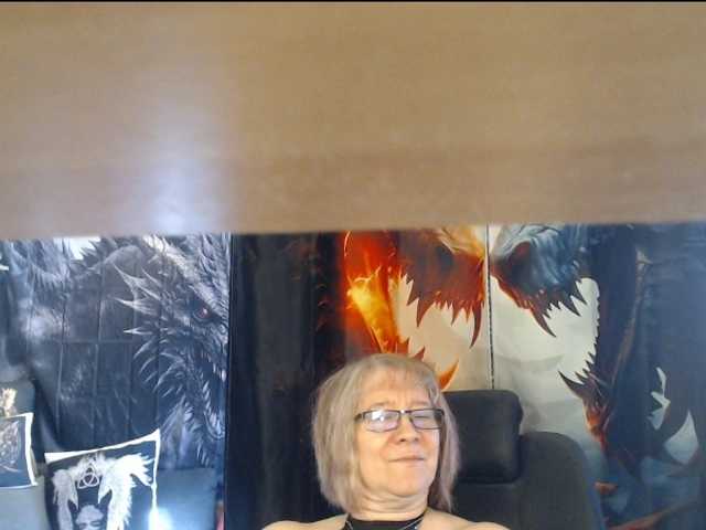 90dTitten webcam