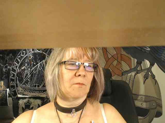 90dTitten webcam
