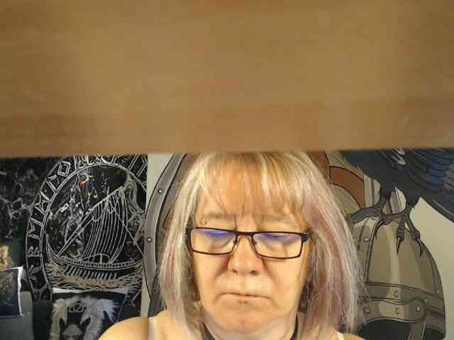 90dTitten webcam