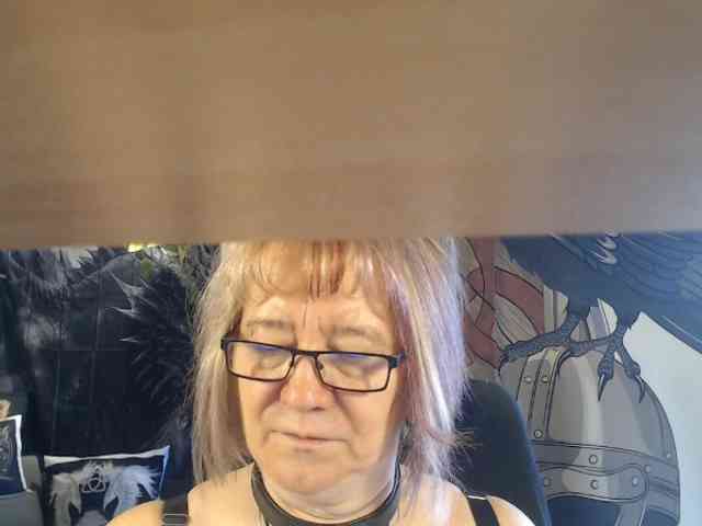 90dTitten webcam