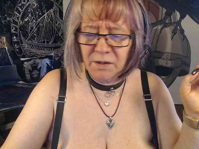 Model: 90dTitten
