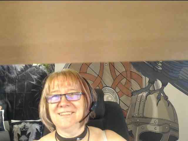 90dTitten webcam