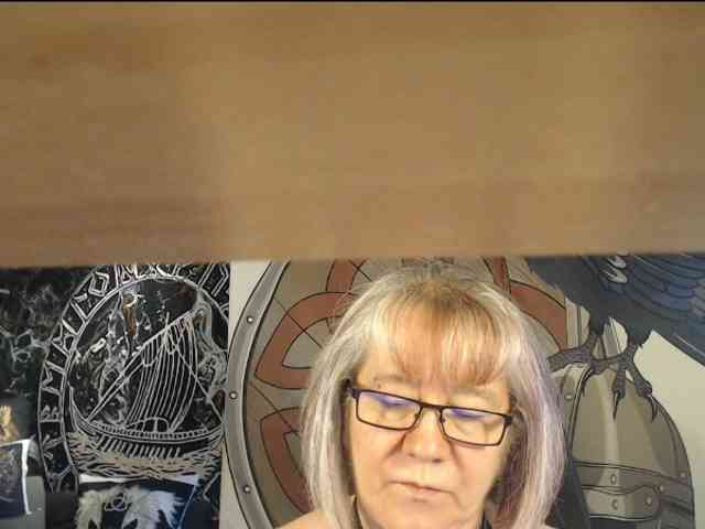 90dTitten webcam