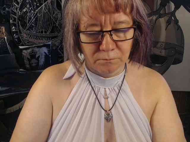90dTitten webcam