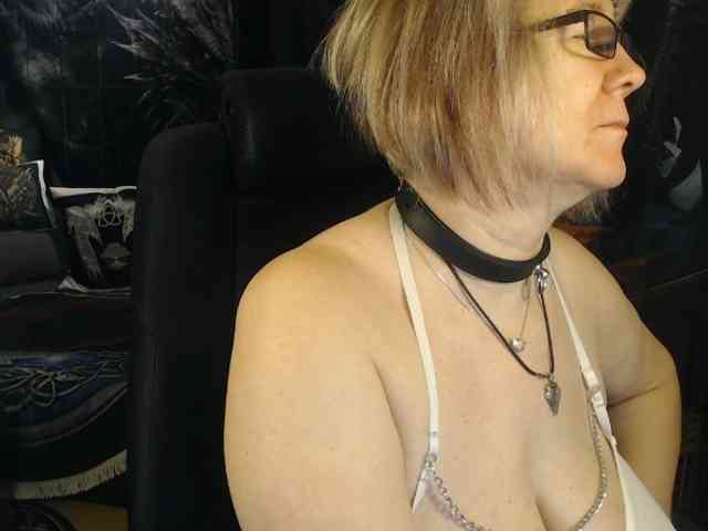 Model: 90dTitten