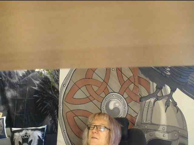 90dTitten webcam