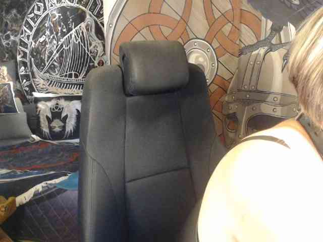 Model: 90dTitten