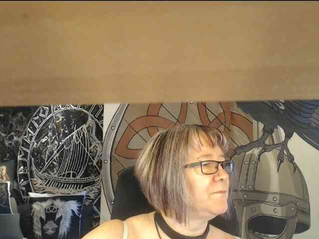 90dTitten webcam
