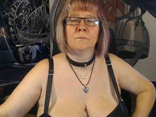 Model: 90dTitten