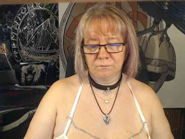 Model: 90dTitten