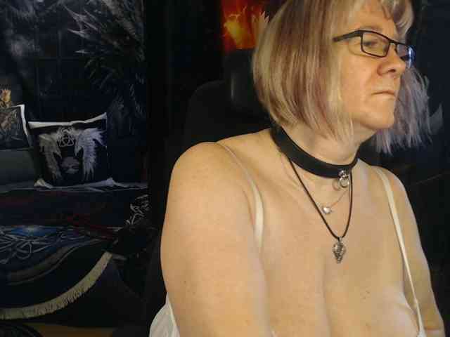 Model: 90dTitten
