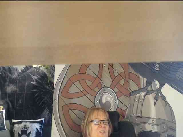 90dTitten webcam