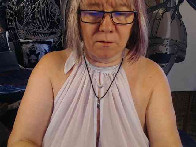 90dTitten webcam
