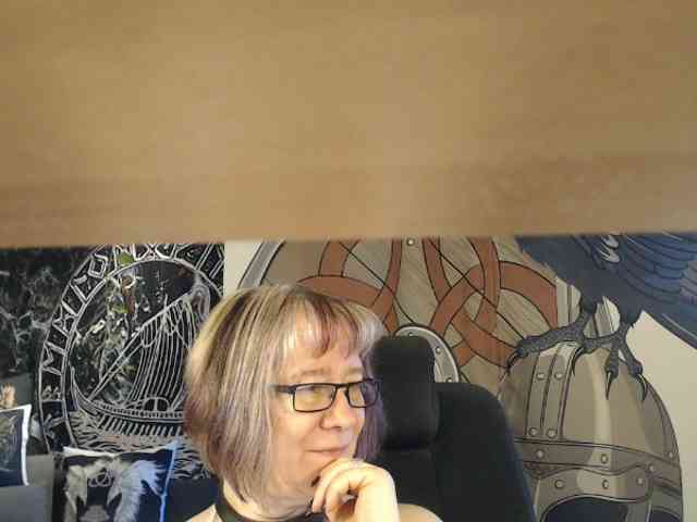 90dTitten webcam