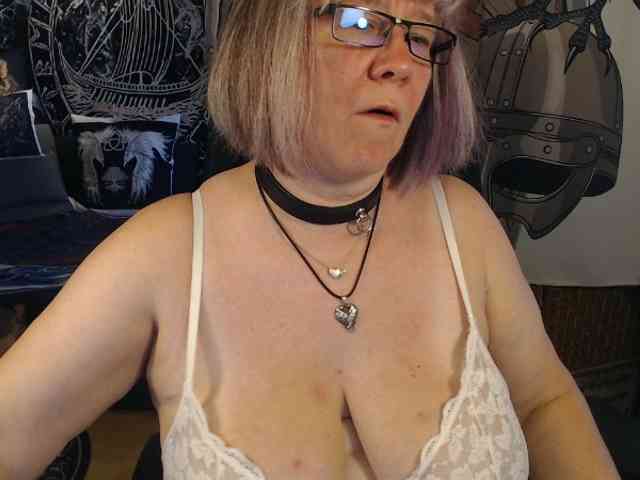 Model: 90dTitten