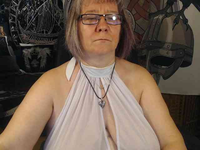 90dTitten webcam