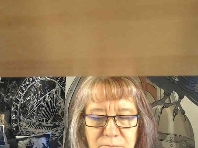 90dTitten webcam