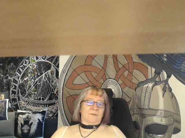90dTitten webcam