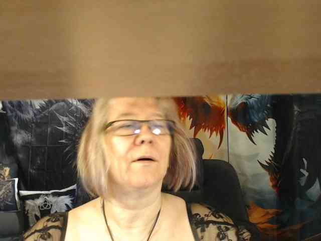 90dTitten's webcam live show