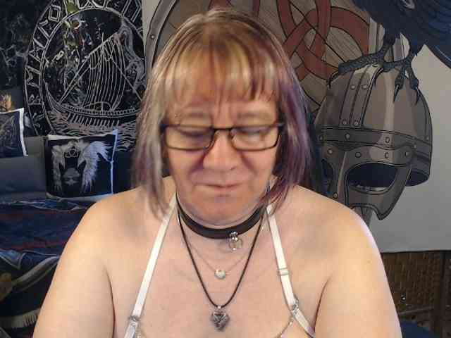 Model: 90dTitten