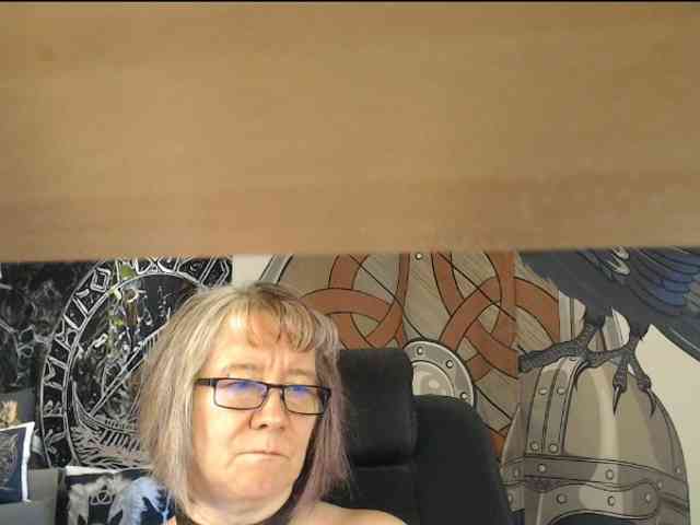 90dTitten webcam