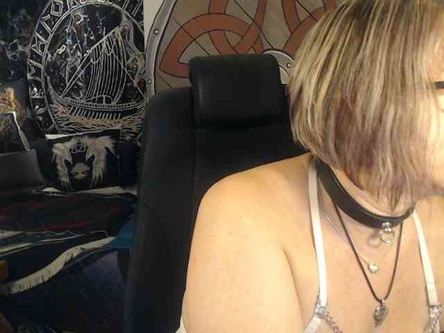Model: 90dTitten