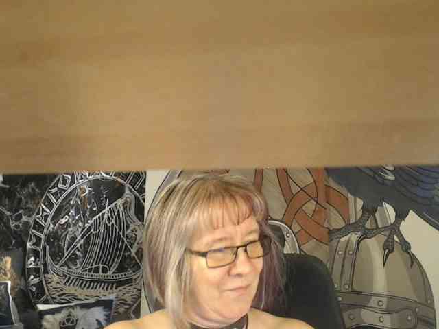 90dTitten webcam