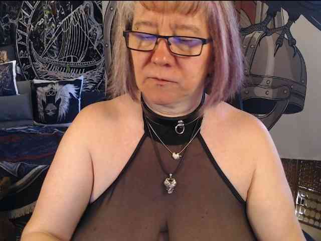 Model: 90dTitten