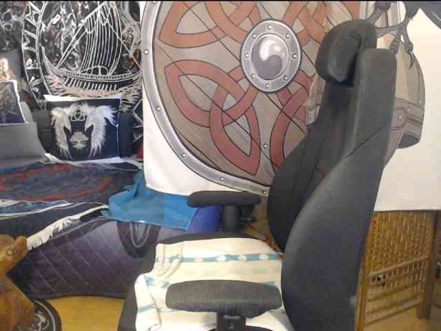 Model: 90dTitten