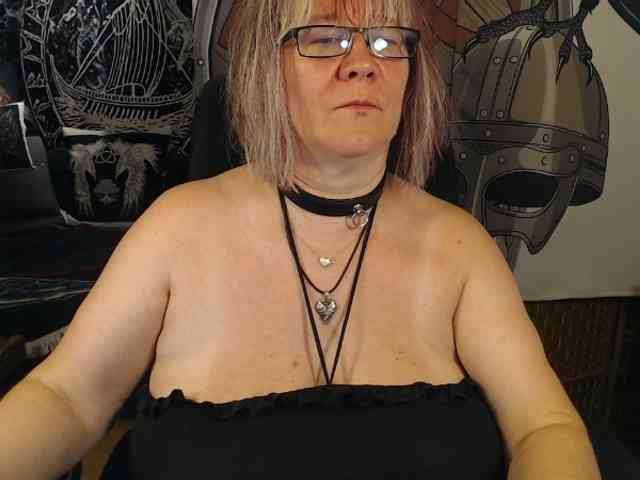 Model: 90dTitten