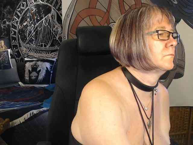 Model: 90dTitten