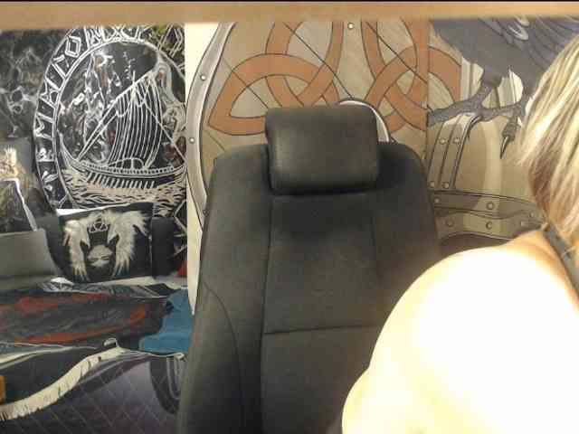 Model: 90dTitten