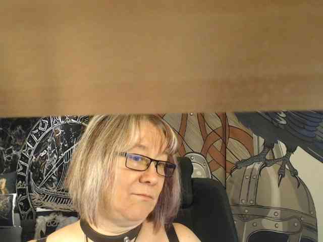 90dTitten webcam