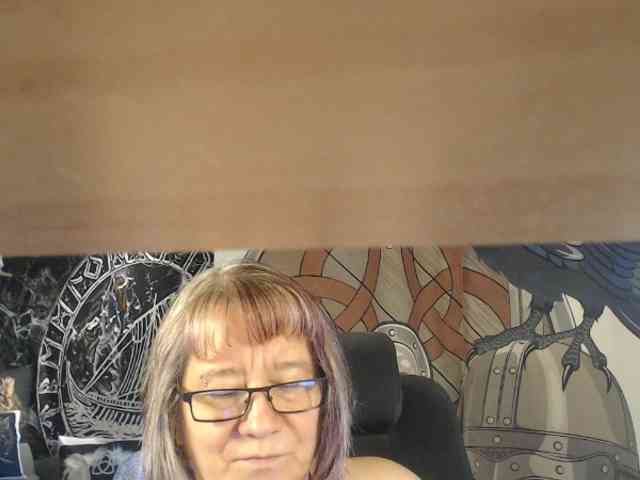 Model: 90dTitten