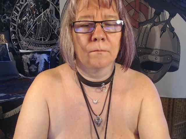 Model: 90dTitten