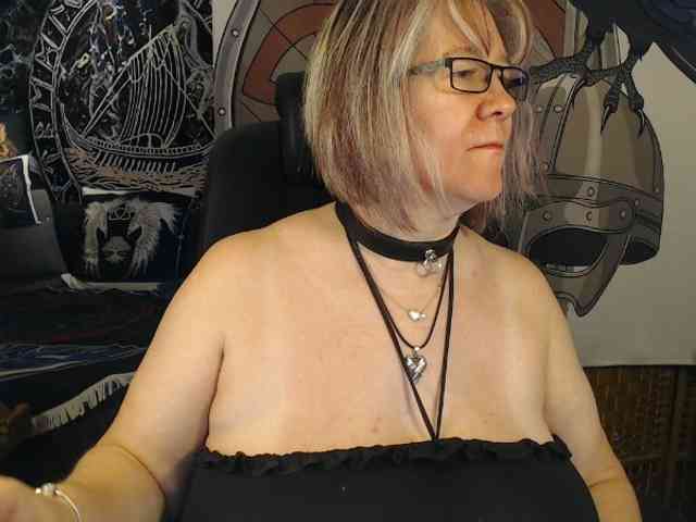 Model: 90dTitten