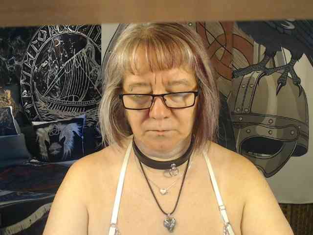 Model: 90dTitten