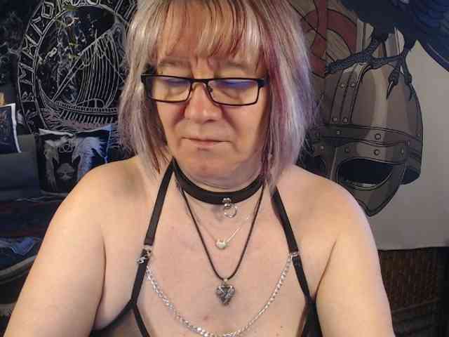 Model: 90dTitten