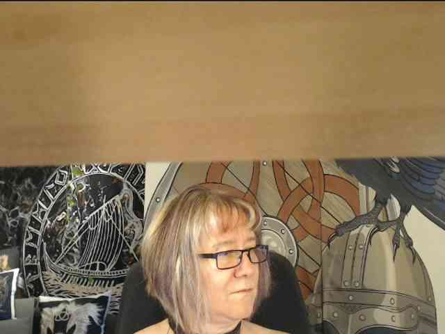 90dTitten webcam