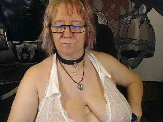 Model: 90dTitten